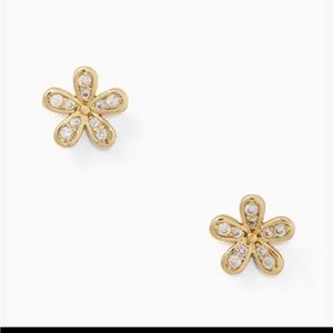 Kate Spade earrings Gleaming Gardenia Flower Studs.